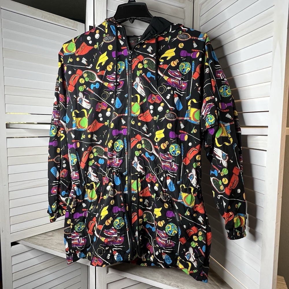 Vintage 80-90s Lavon Sport Windbreaker Jacket Hooded Sports Theme Nylon Blk EUC!
